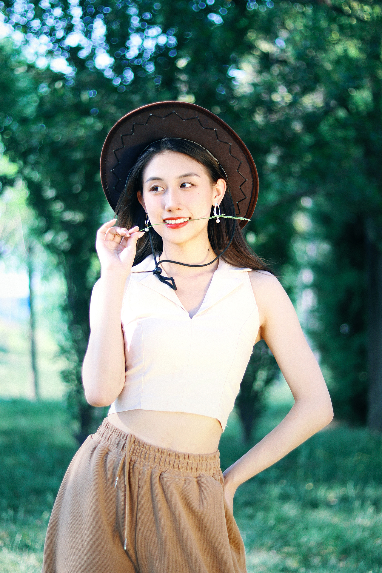 牛仔很忙（图ZMzAyNTkyMDc2） - 人像摄影 - 站酷设计师古一力原创素材 - 站酷ZCOOL
