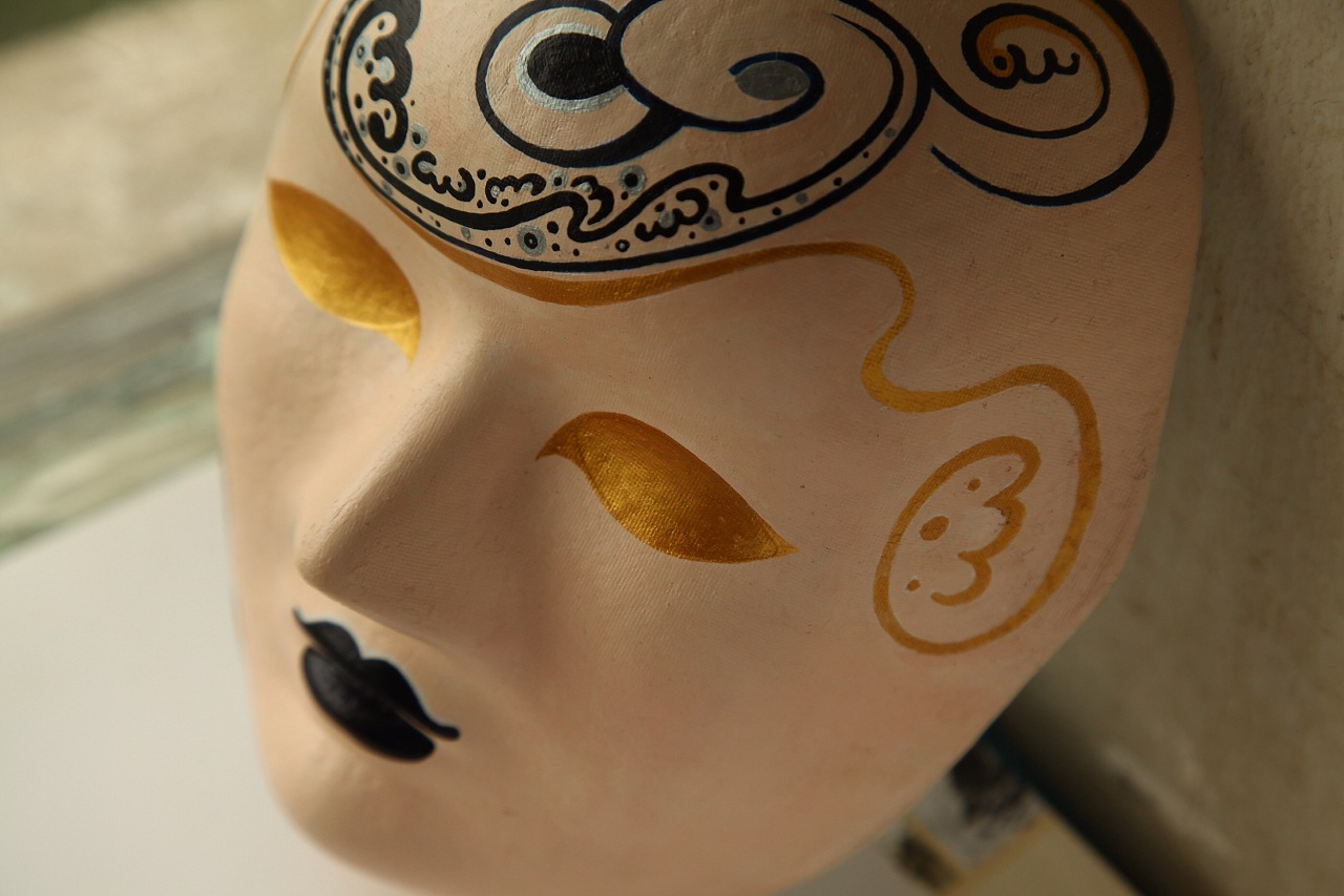《傩•面》湘西傩面具文创设计|插画|创作习作|Riyakin - 原创作品 - 站酷 (ZCOOL)