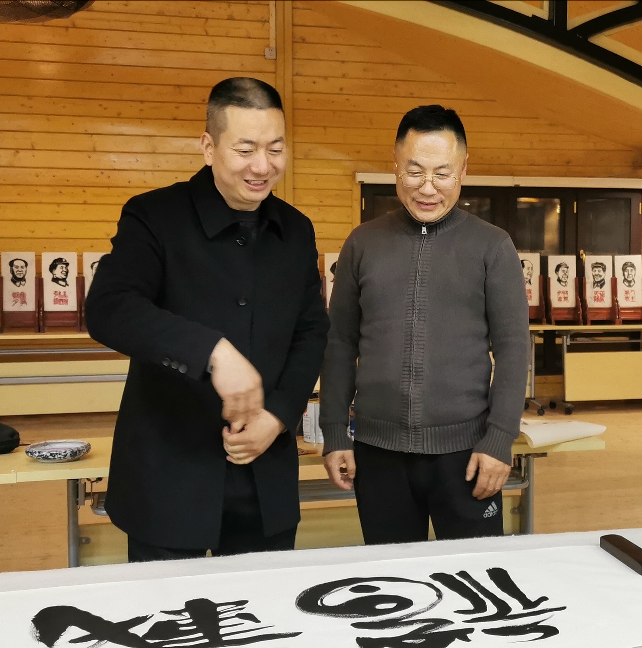 聚马凉石 公益书法活动