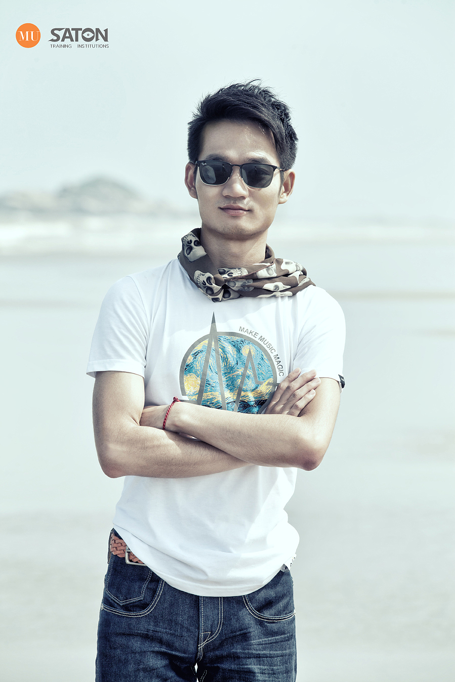 福州 FM996 2014形象片（图ZMTc4Njg2NDQ=） - 人像摄影 - 站酷设计师阮木之原创素材 - 站酷ZCOOL