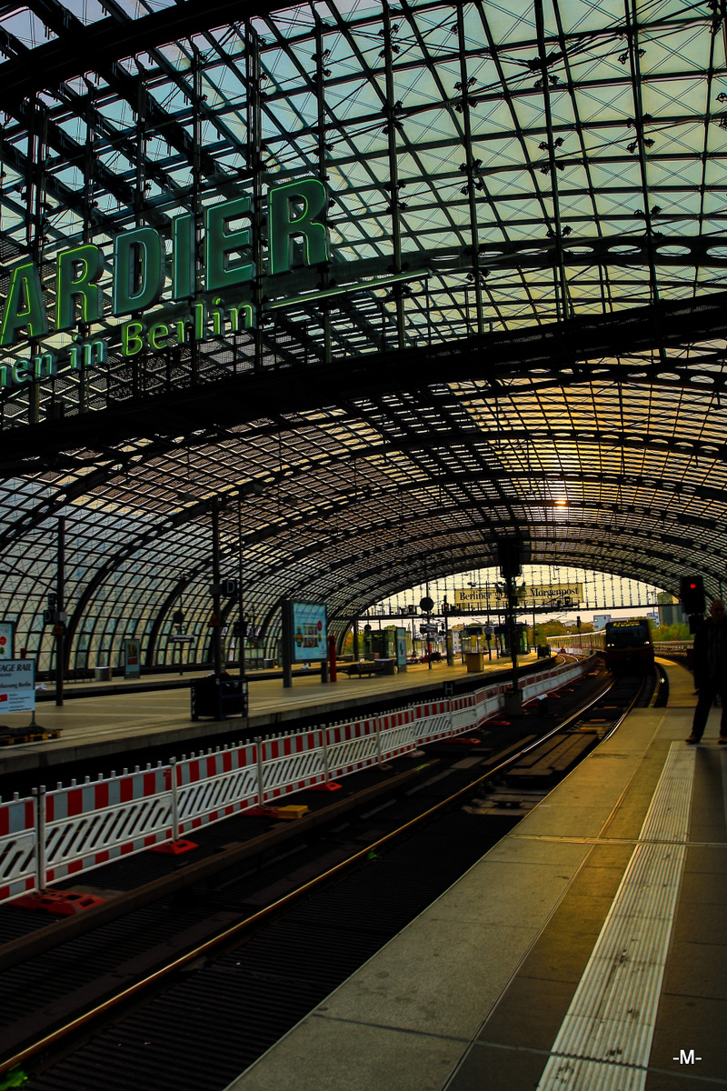 柏林火车总站图片
