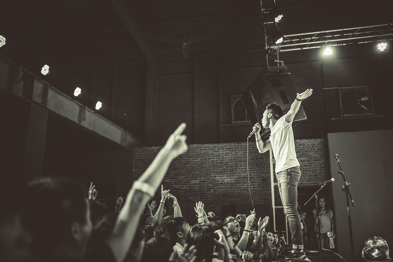 SupperMoment巡演廣州站（图ZMTk5ODE4MDA=） - 人像摄影 - 站酷设计师凹凸蜀黍原创素材 - 站酷ZCOOL