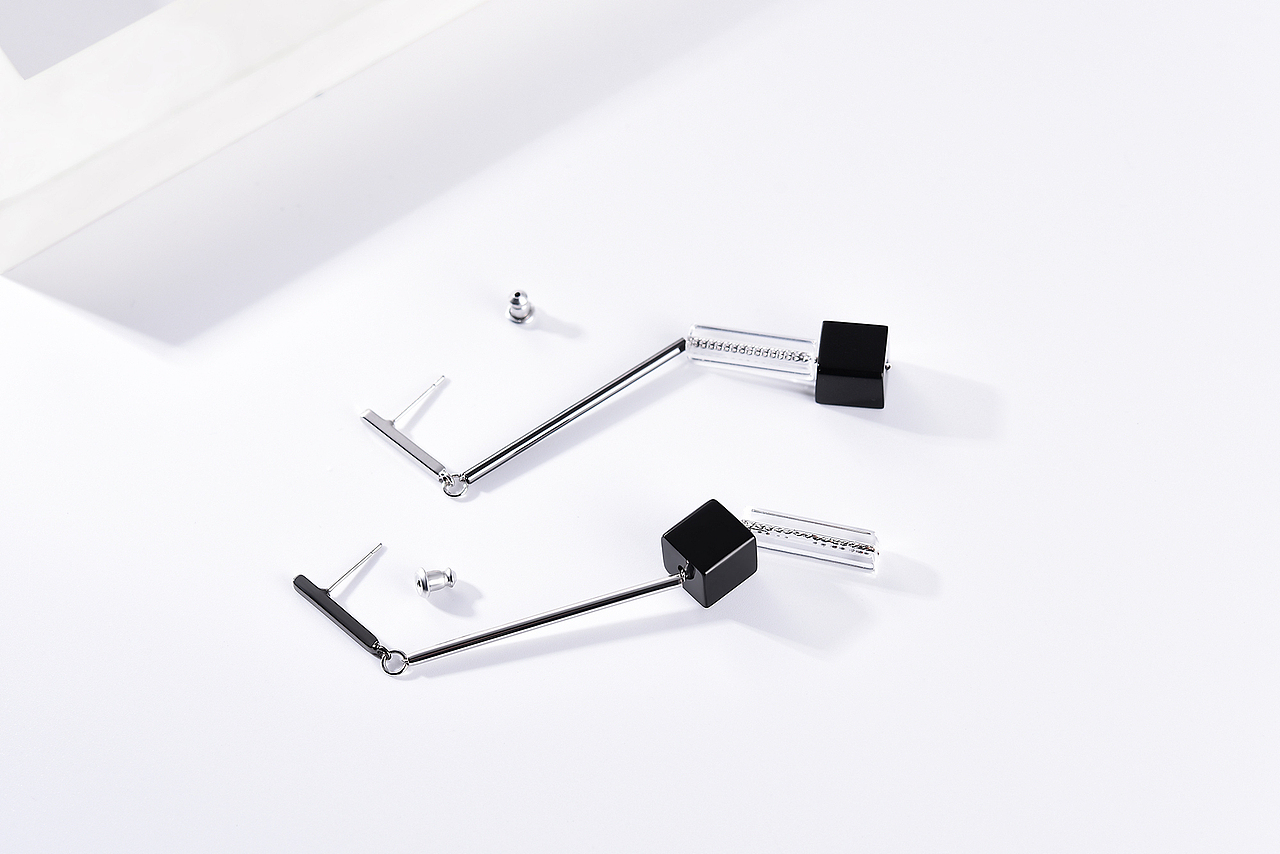 首饰品（图ZMTQwNTA5MjI4） - 产品摄影 - 站酷设计师L糊图原创素材 - 站酷ZCOOL