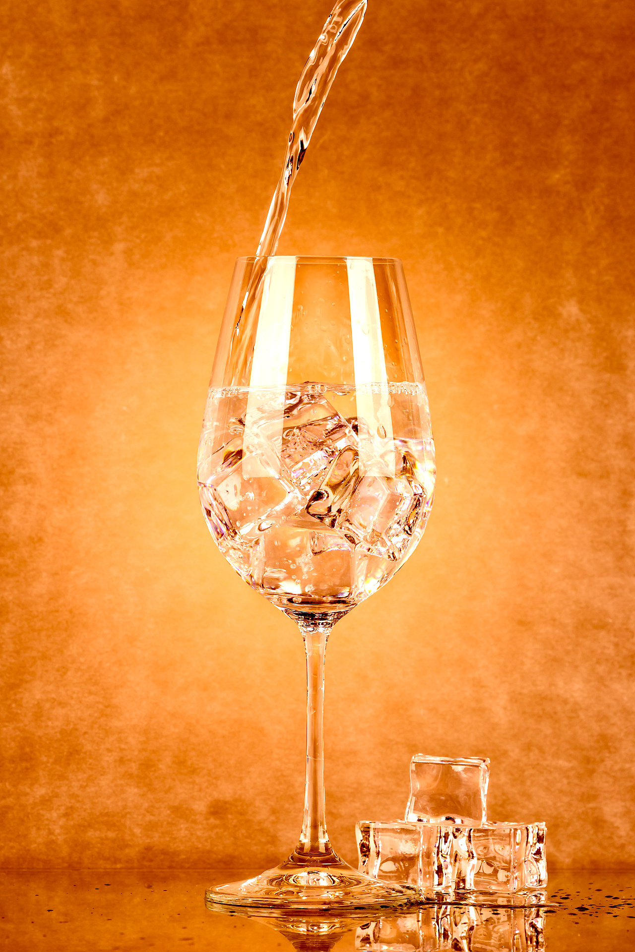 葡萄美酒夜光杯