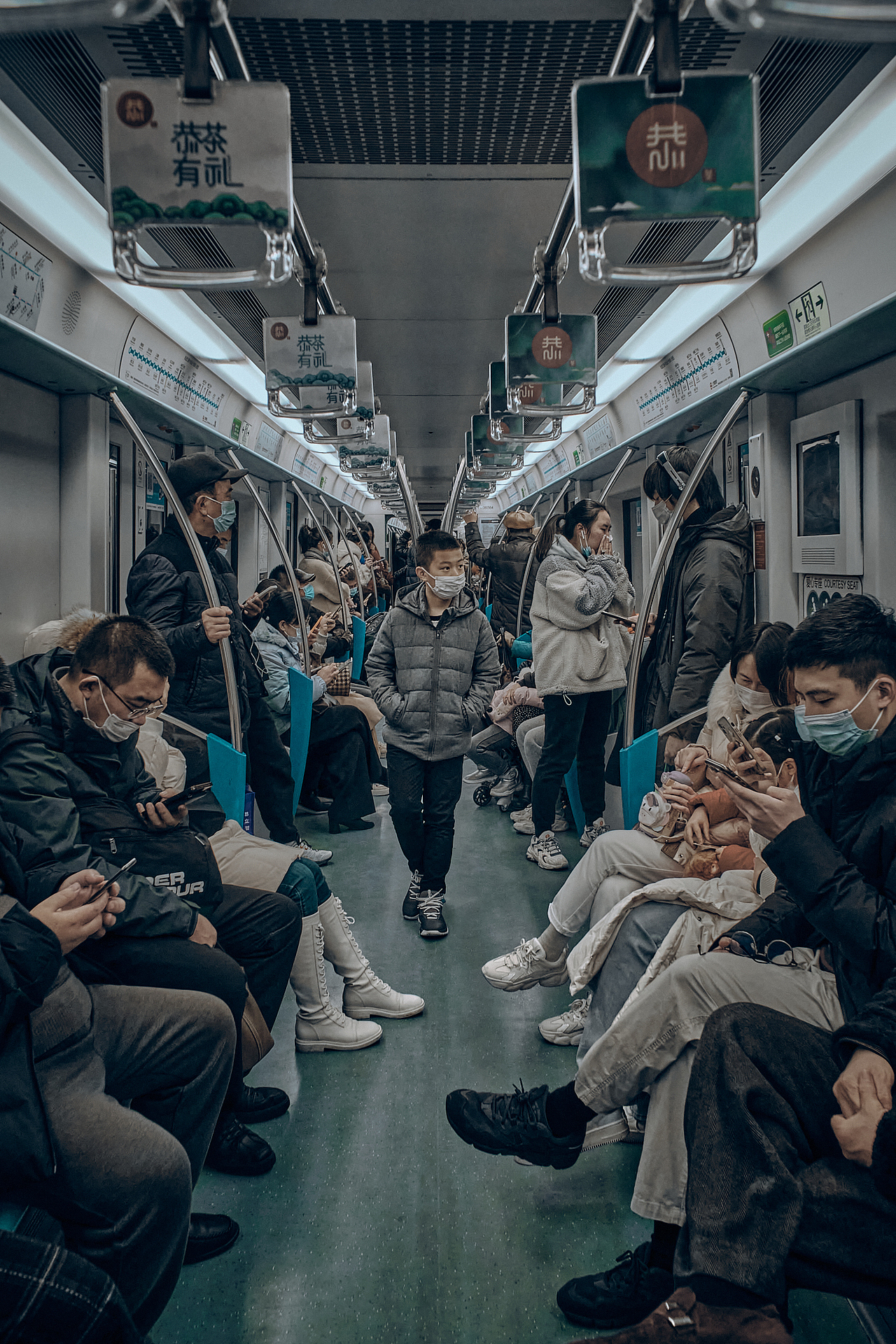 甜爱路多伦路扫街夜景一组