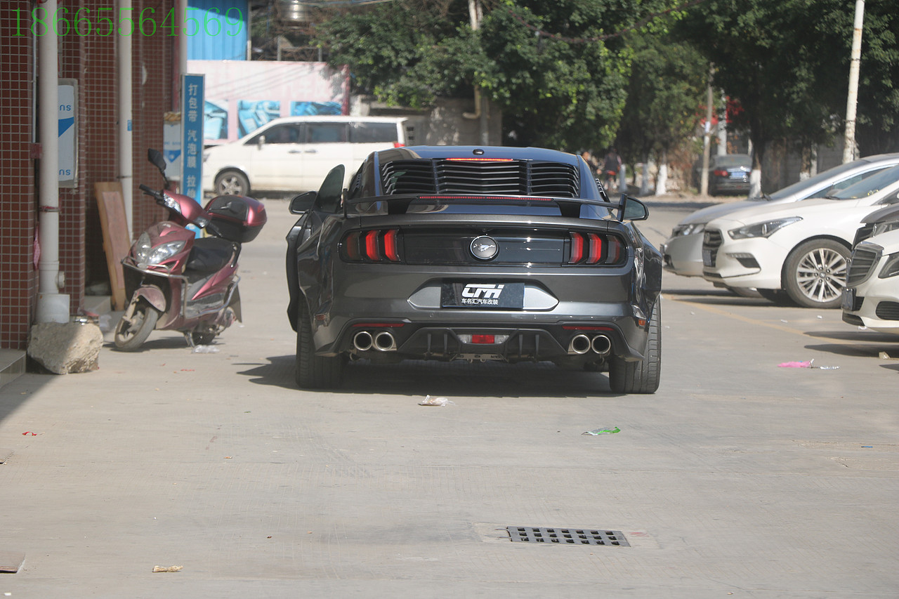 又一辆恶狠狠的改装宽体来袭