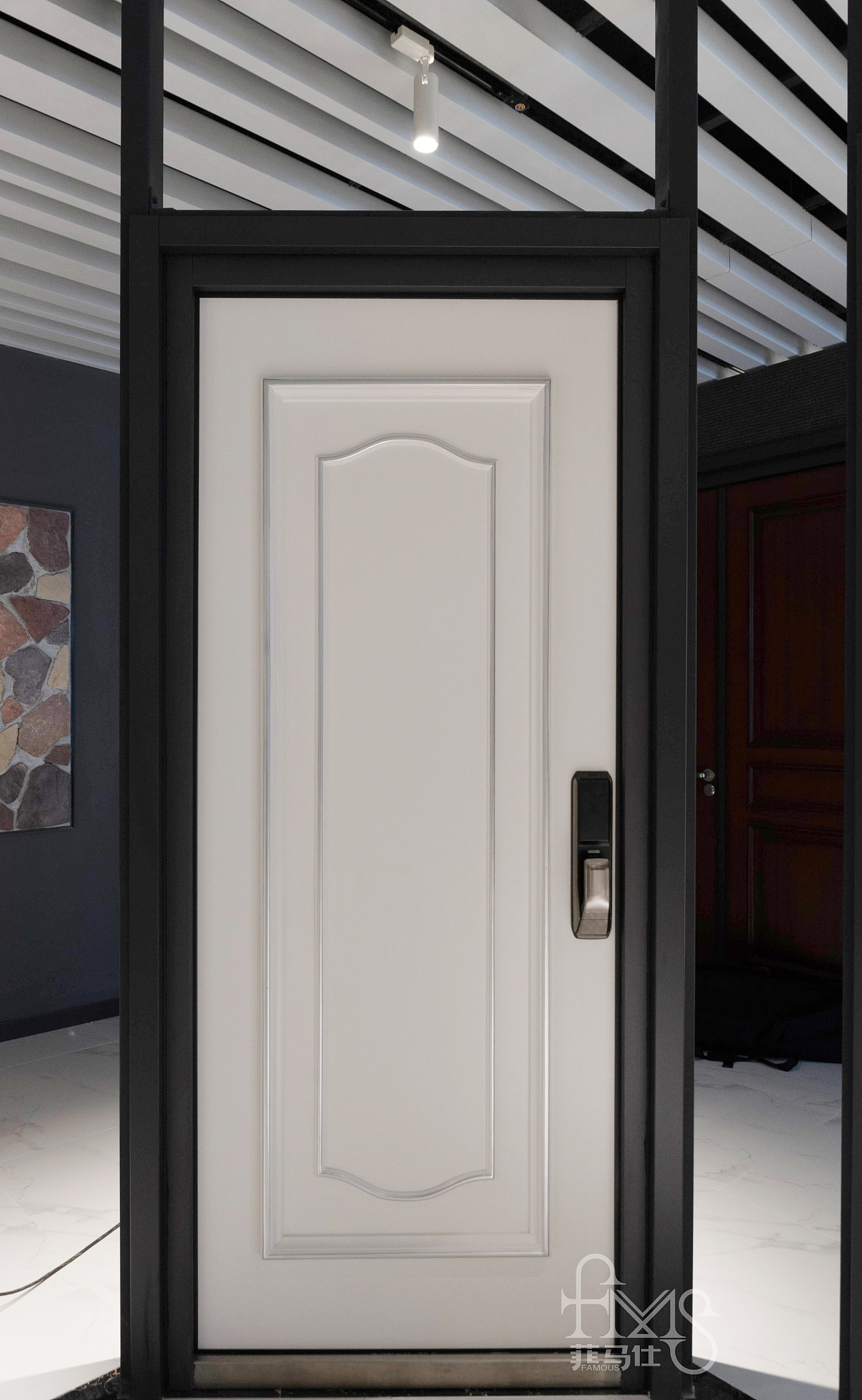 智能门——菲马仕智能门