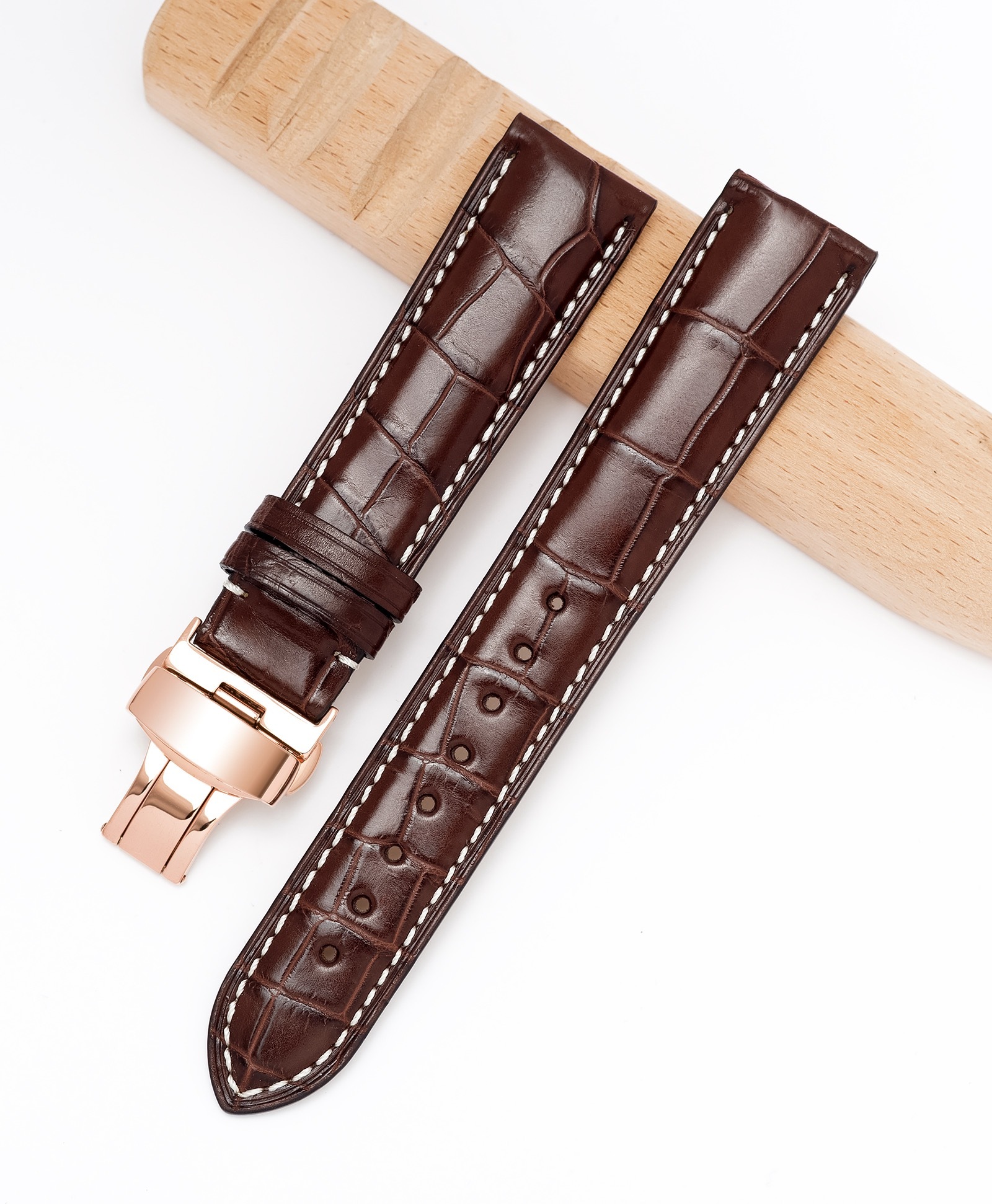 鳄鱼皮竹节表带|摄影|产品|聪聪摄影1207 - 原创作品 - 站酷 (zcool)