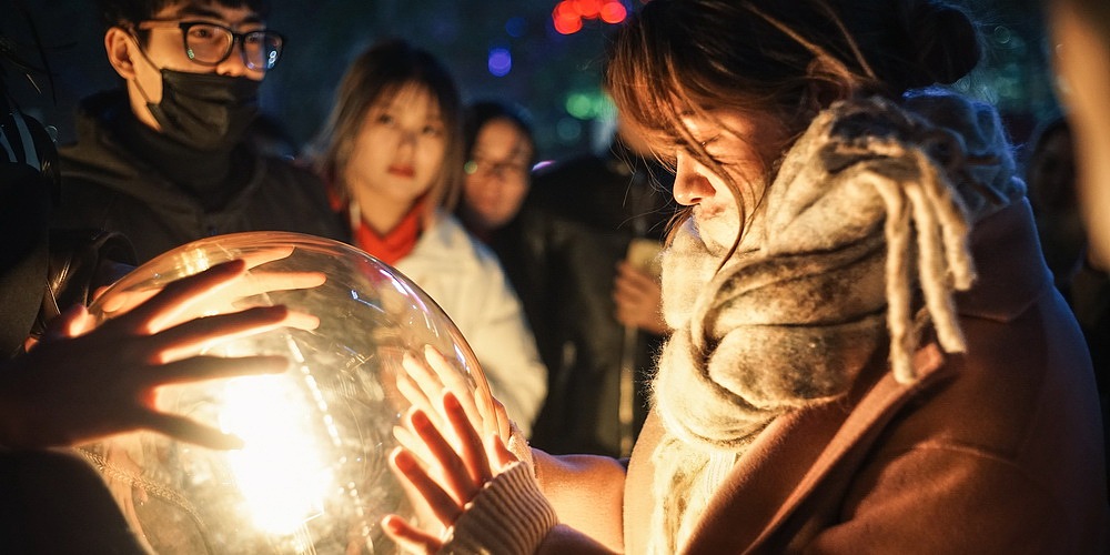 街头互动装置 — 愿望交换灯