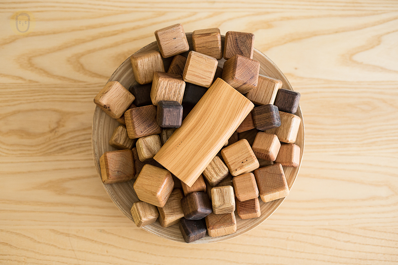 产品案例 | 年轮移动电源 & UNCLEFOTO