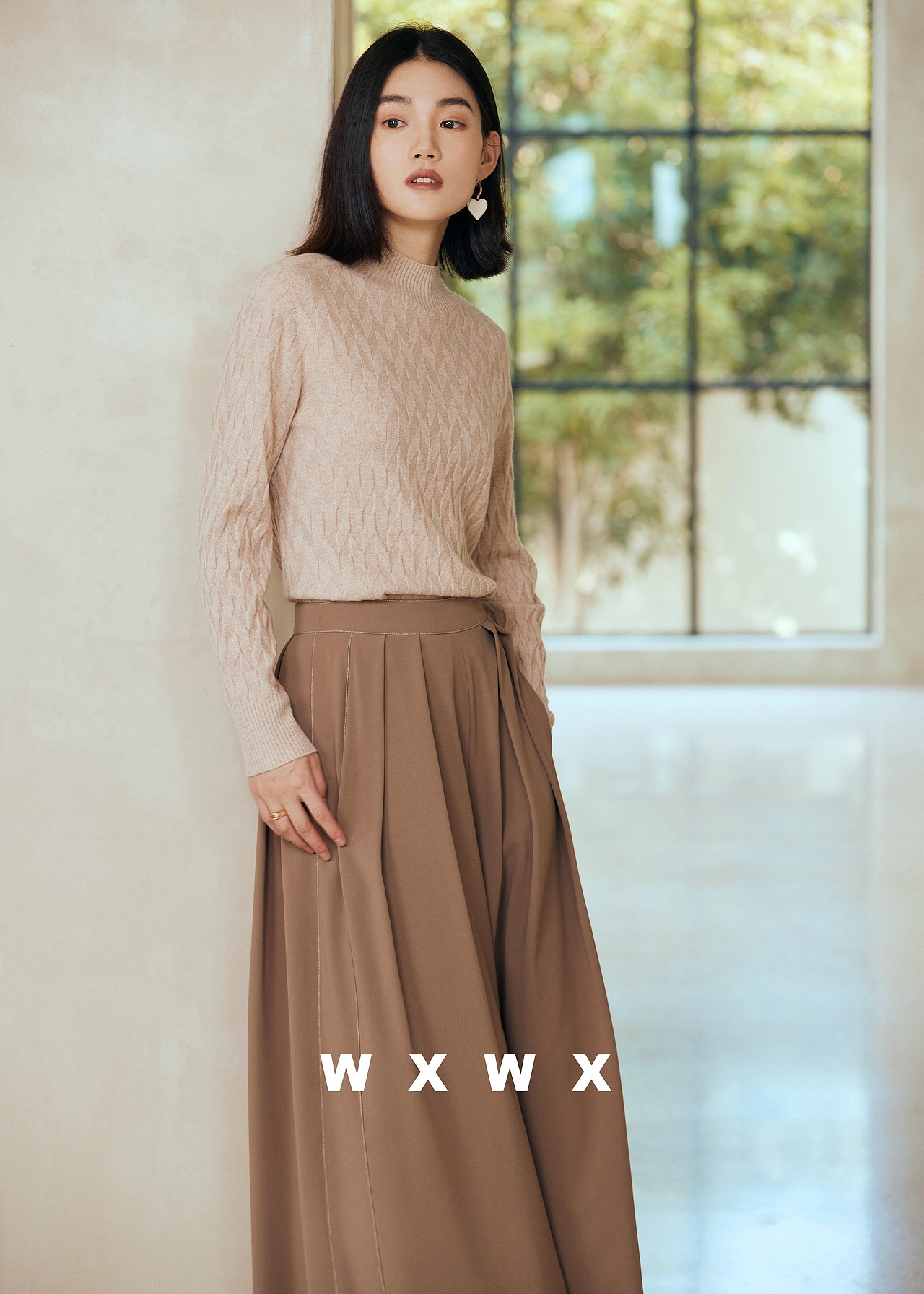 羊绒衫（图ZMzEyODk2NjAw） - 人像摄影 - 站酷设计师灵蹊原创素材 - 站酷ZCOOL