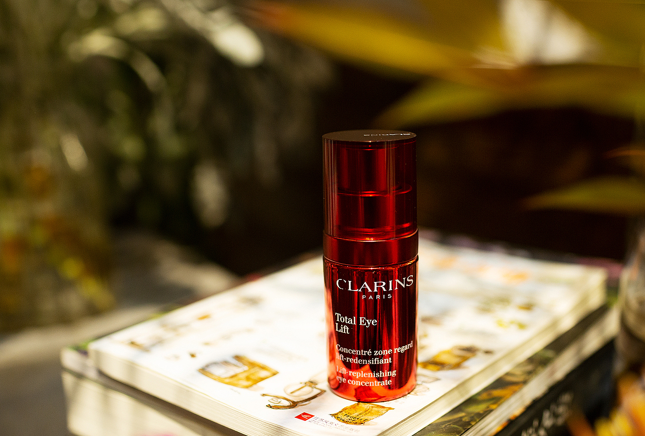 化妆品随拍（图ZMjM2NTMwNjg4） - 产品摄影 - 站酷设计师三个石原创素材 - 站酷ZCOOL