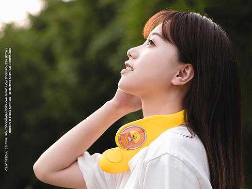 掛脖風(fēng)扇 | Icarer Family?攝氏度視覺（個(gè)人主頁(yè)-ZNTMwNjQxNjQ=） - 產(chǎn)品攝影 - 站酷設(shè)計(jì)師攝氏度視覺原創(chuàng)素材 - 站酷ZCOOL