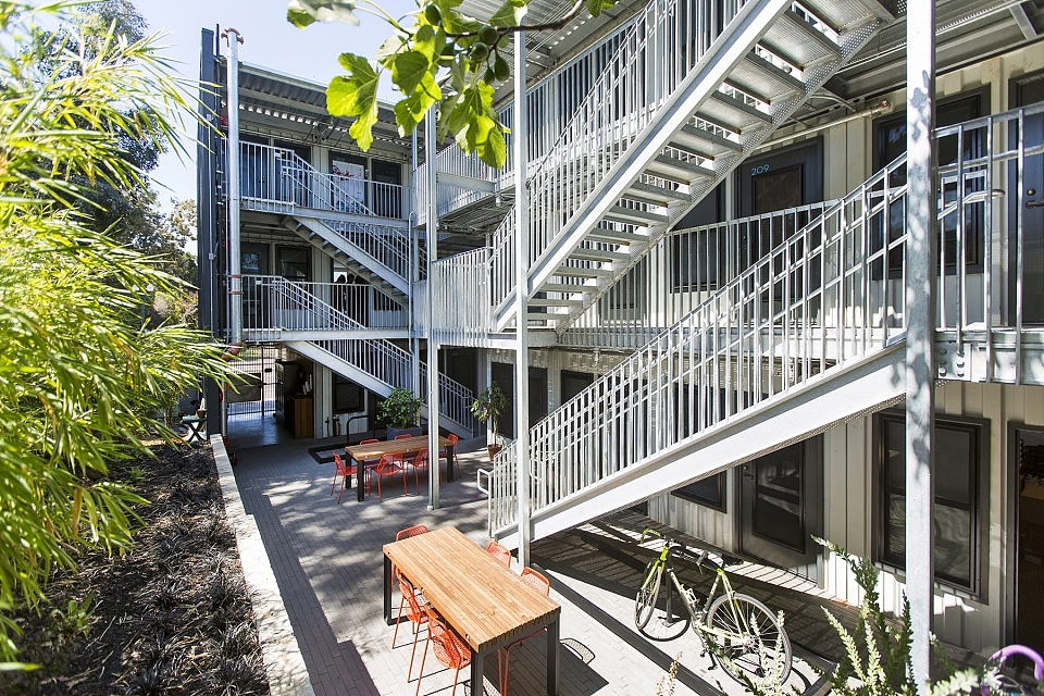 美国MacArthur Annex集装箱办公园区（图ZMzE0OTk4MTc2） - 建筑设计 - 站酷设计师HUJI互集原创素材 - 站酷ZCOOL