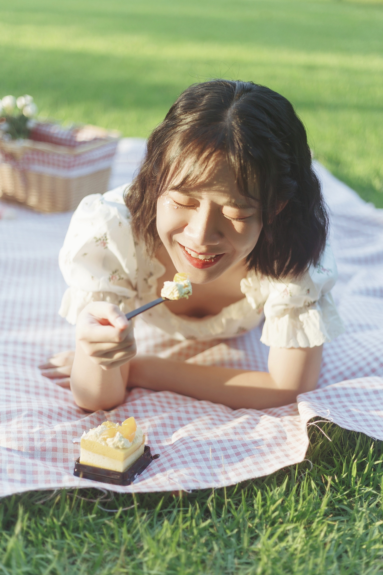 甜甜女孩（图ZMTI2MDA2NjI0） - 人像摄影 - 站酷设计师龚蓉蓉原创素材 - 站酷ZCOOL