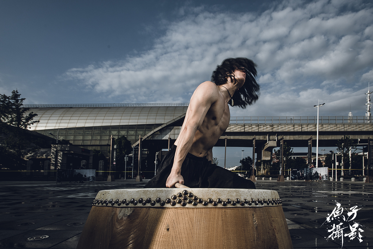 鱼子记录.2021.07.24，环境舞蹈——《在水与火之间》（图ZMjY1MzQ2MDU2） - 时尚/艺术摄影 - 站酷设计师鱼子yuzi原创素材 - 站酷ZCOOL