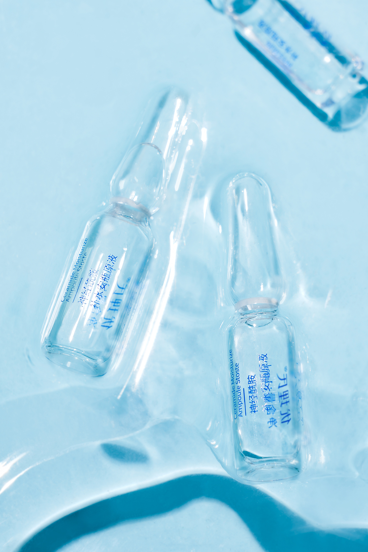 护肤品（图ZMjAwNTUwNTQ0） - 产品摄影 - 站酷设计师摄影师柳白原创素材 - 站酷ZCOOL