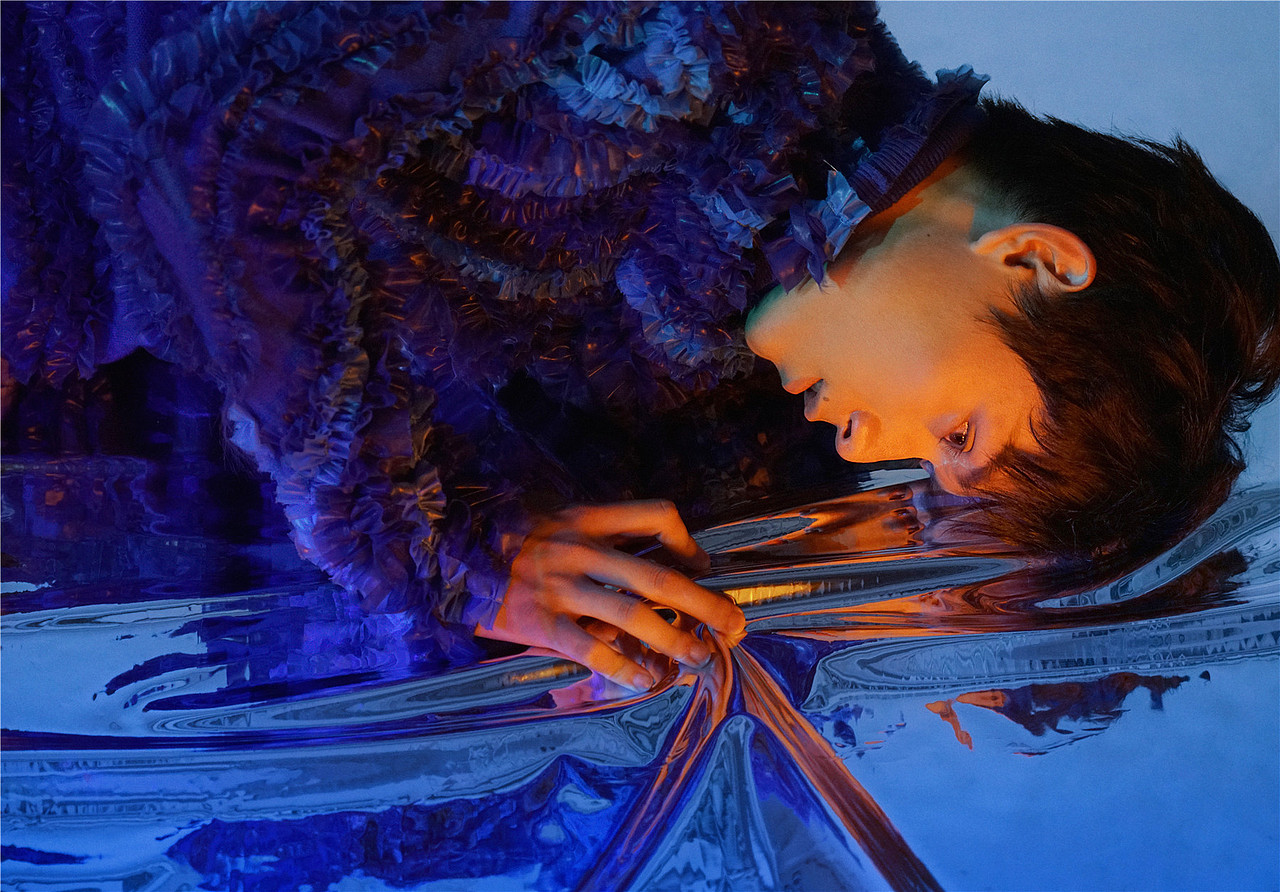 情绪（图ZMTg4ODEzNjM2） - 人像摄影 - 站酷设计师海和蓝原创素材 - 站酷ZCOOL