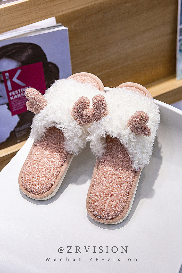 家居棉拖鞋外景基地拍摄ins风格图片拖鞋