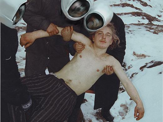 伤心总是难免的