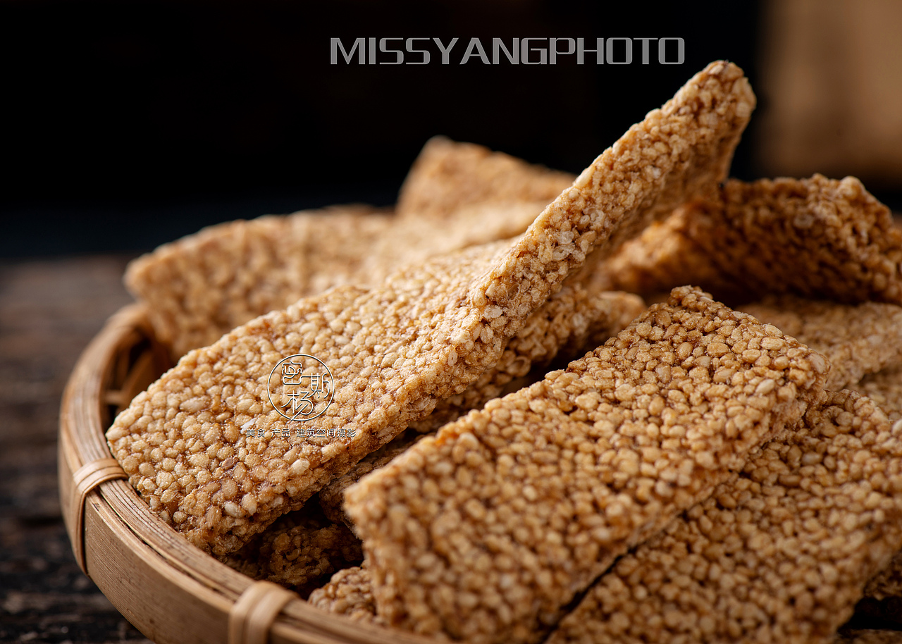 一组花生酥，芝麻酥产品的拍摄（图ZMTk2NzYwNzQ0） - 产品摄影 - 站酷设计师密斯杨摄影原创素材 - 站酷ZCOOL