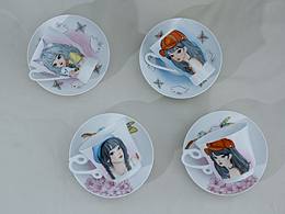 做了一系的咖啡具