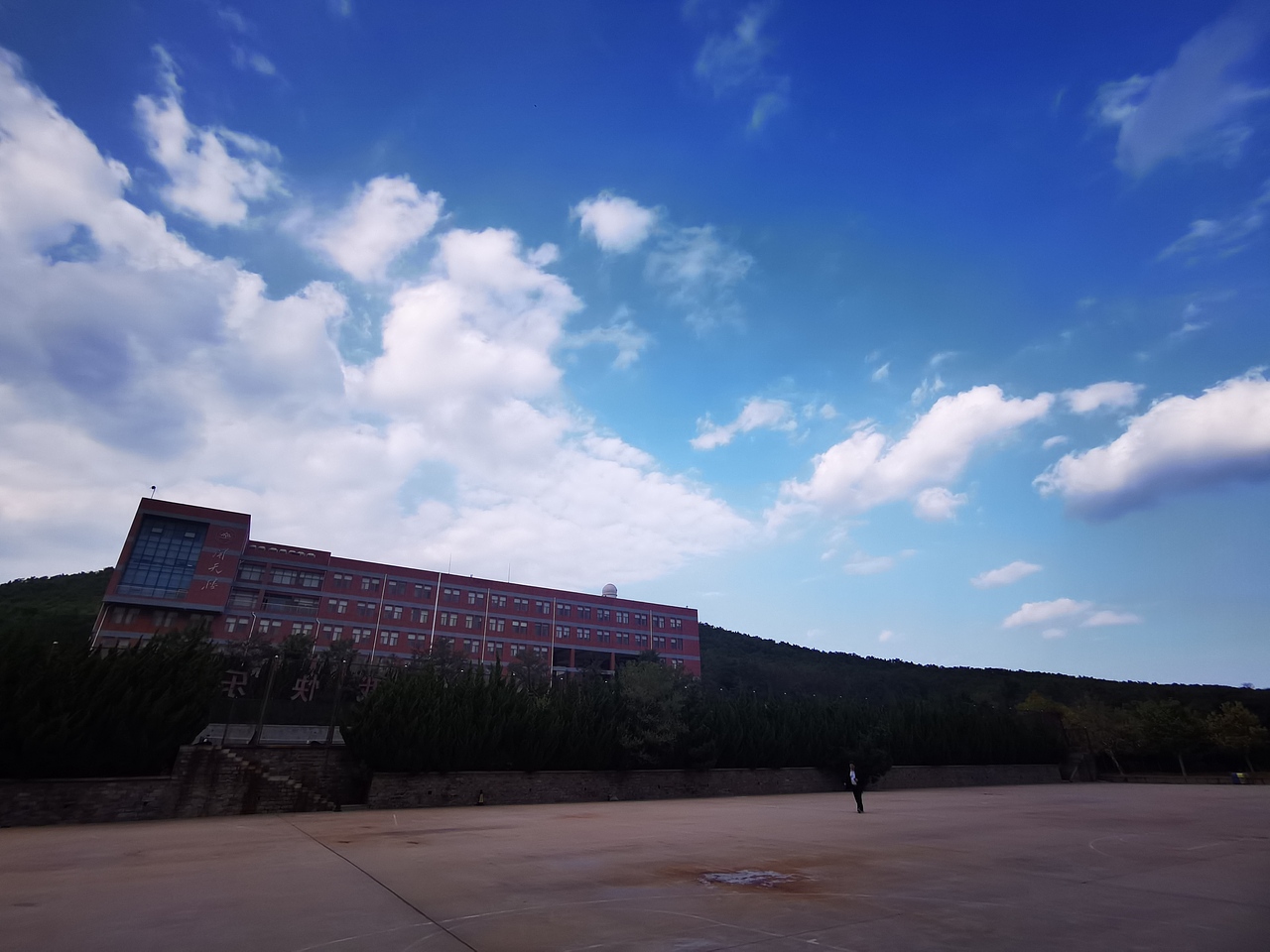 手机摄影（大二上（图ZMjg1MTk0OTQw） - 风光摄影 - 站酷设计师黄鹂月原创素材 - 站酷ZCOOL