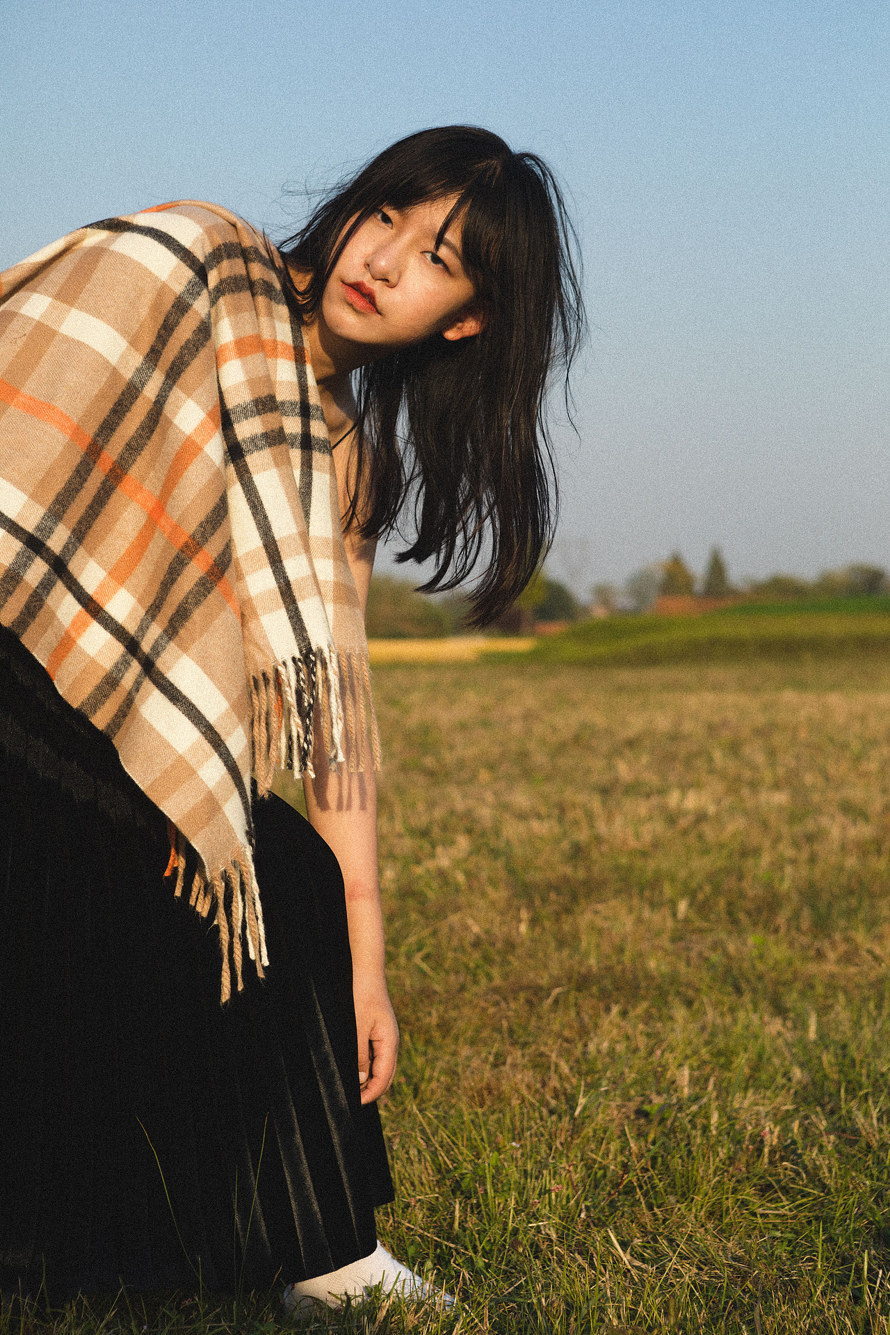 【草野】 |摄影|人像摄影|大黎li_原创作品-站酷zcool