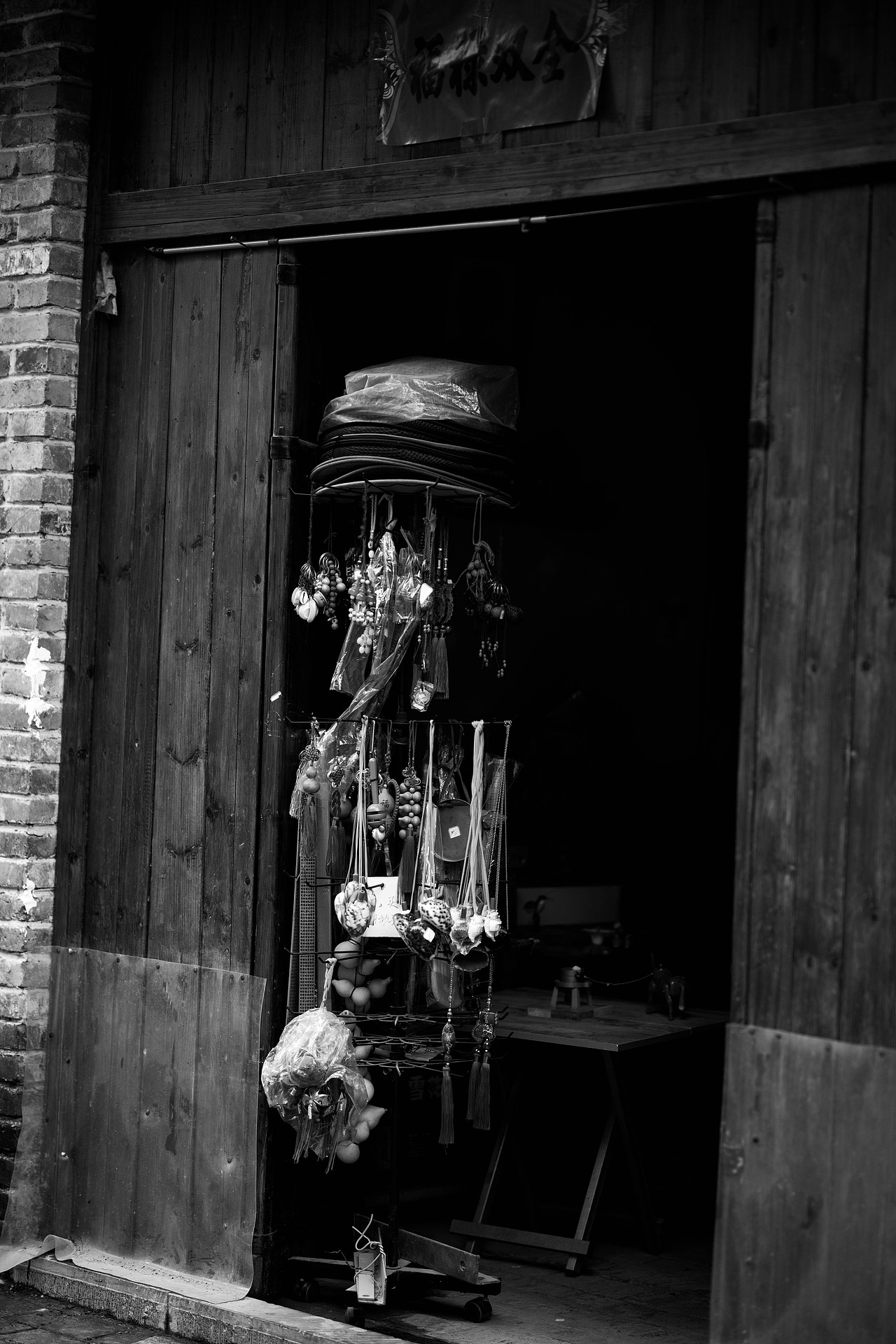 听闻你,走进你,了解你,爱上你,在安静的老街走一走