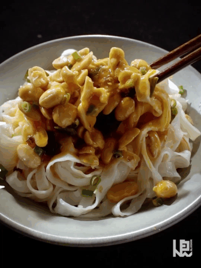 人良 x 单身粮 椒麻拌面&麻辣爆肚面&重庆小面视频拍摄（图ZMjgwNDU1NzI0） - 美食摄影 - 站酷设计师人良影像原创素材 - 站酷ZCOOL