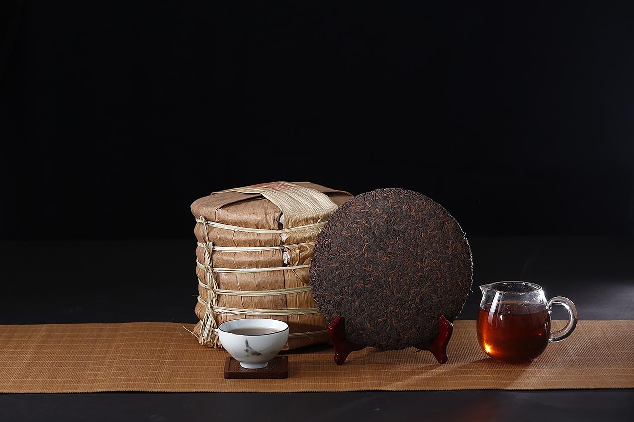 高档普洱茶静物拍摄_服装摄影形象画册-站酷zcool