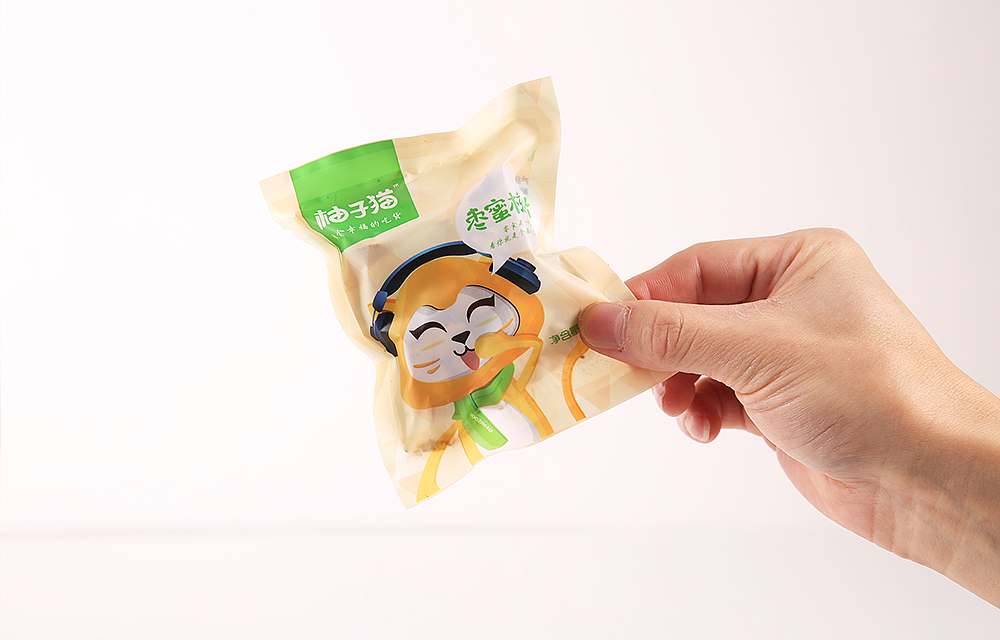柚子猫零食（图ZMTY1MjUwMDQw） - 包装 - 站酷设计师山也品牌设计原创素材 - 站酷ZCOOL