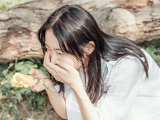 初春的少女