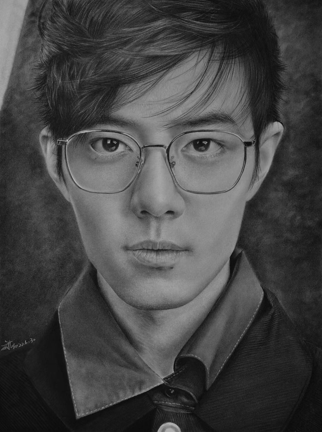 寫實素描《肖戰(zhàn)》完成（圖ZMzA3MjA4MTQ0） - 繪畫 - 站酷設(shè)計師浩軒手繪原創(chuàng)素材 - 站酷ZCOOL