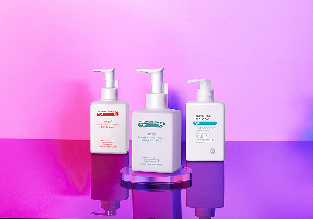 自然旋律 X木鸣--化妆品静物场景拍摄精修图