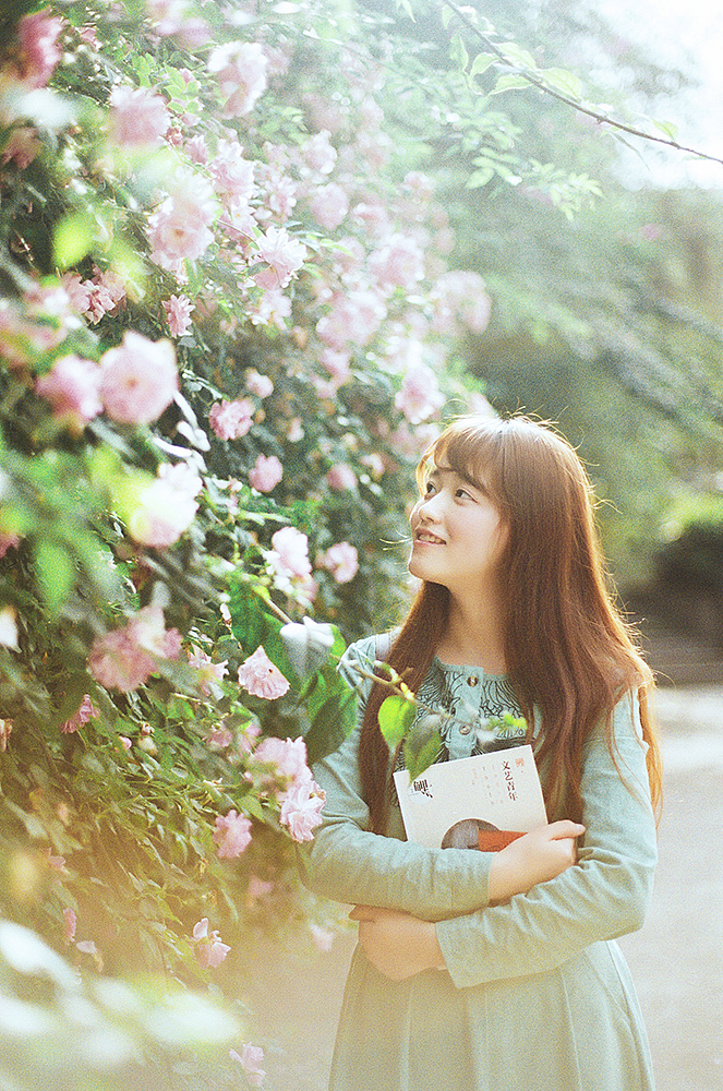 盛夏的花（图ZMzY3ODQ1NDA=） - 人像摄影 - 站酷设计师摄影师Pikmin原创素材 - 站酷ZCOOL