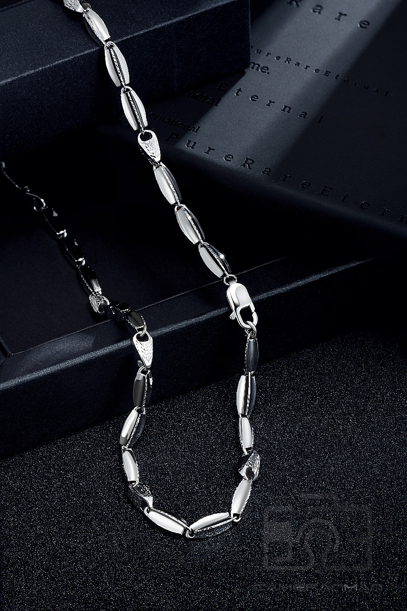 男士铂金项链拍摄（图ZMjE5Mzk5Mzcy） - 产品摄影 - 站酷设计师SattvaHsu原创素材 - 站酷ZCOOL