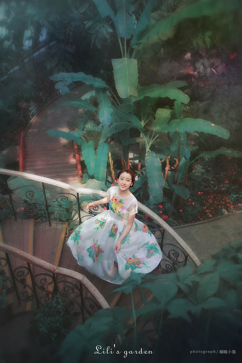 Lili's garden（图ZMjk4MTU0ODQ=） - 人像摄影 - 站酷设计师摄影师蝈蝈小姐原创素材 - 站酷ZCOOL
