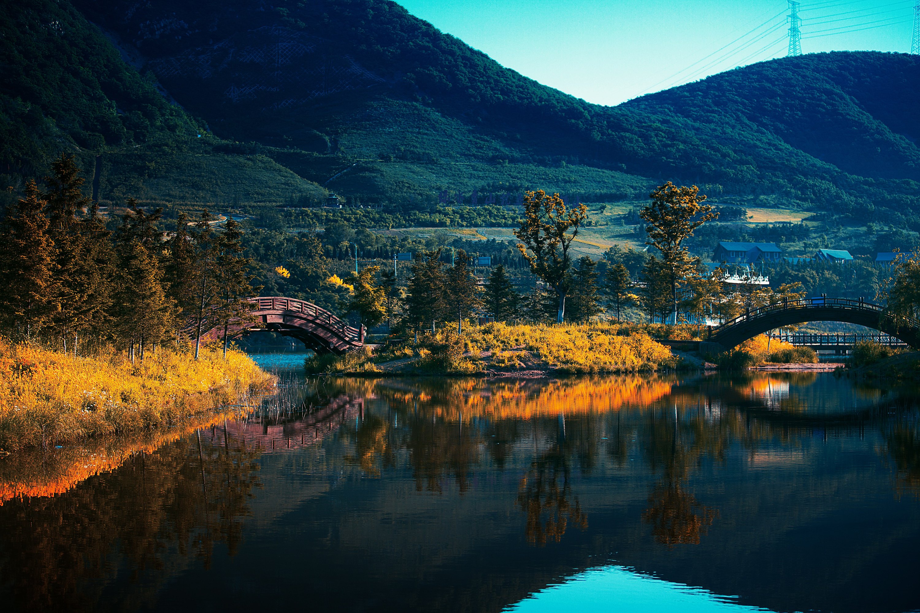 清晨的大桥 清晨的西山水库