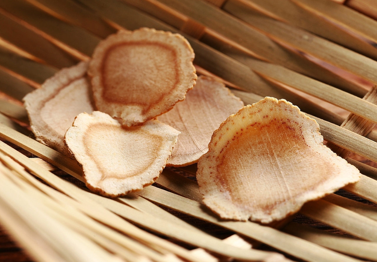 聚真宝堂滋补产品西洋参摄影