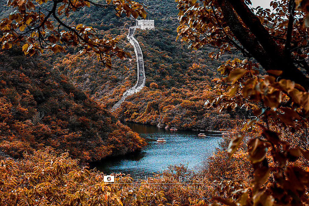 水长城,其实就是有水的长城。这次没往长城上面走,我是太想看水了。
