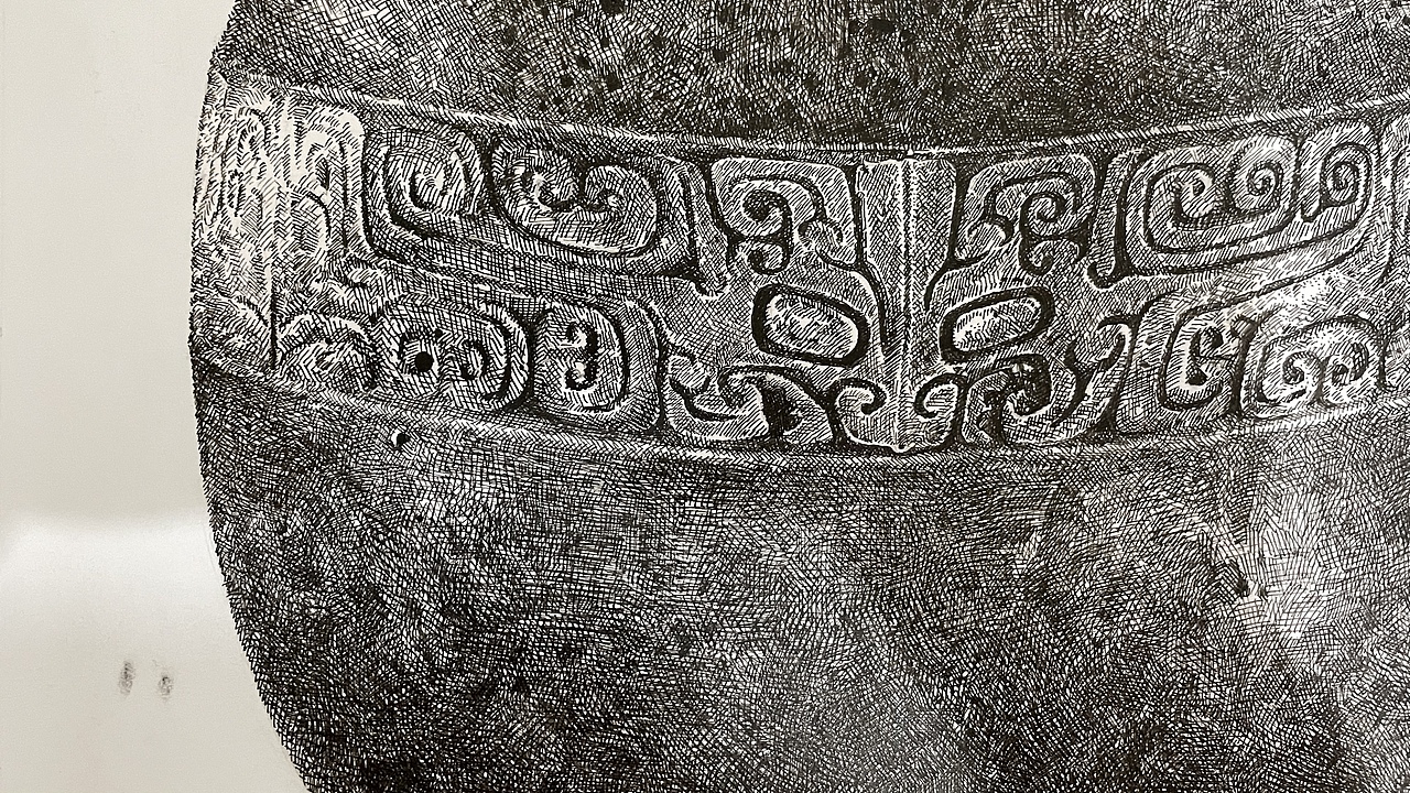 【文物钢笔画】商•兽面纹十字孔青铜无耳簋