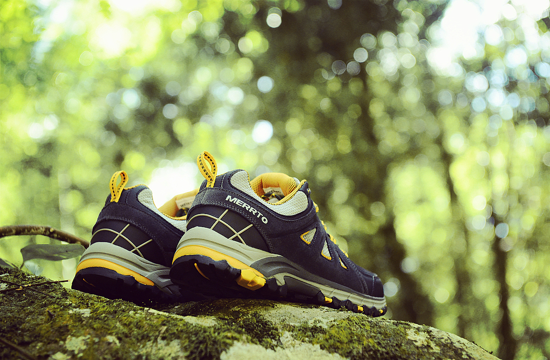 运动鞋休闲鞋登山鞋平铺静物拍摄产品摄影