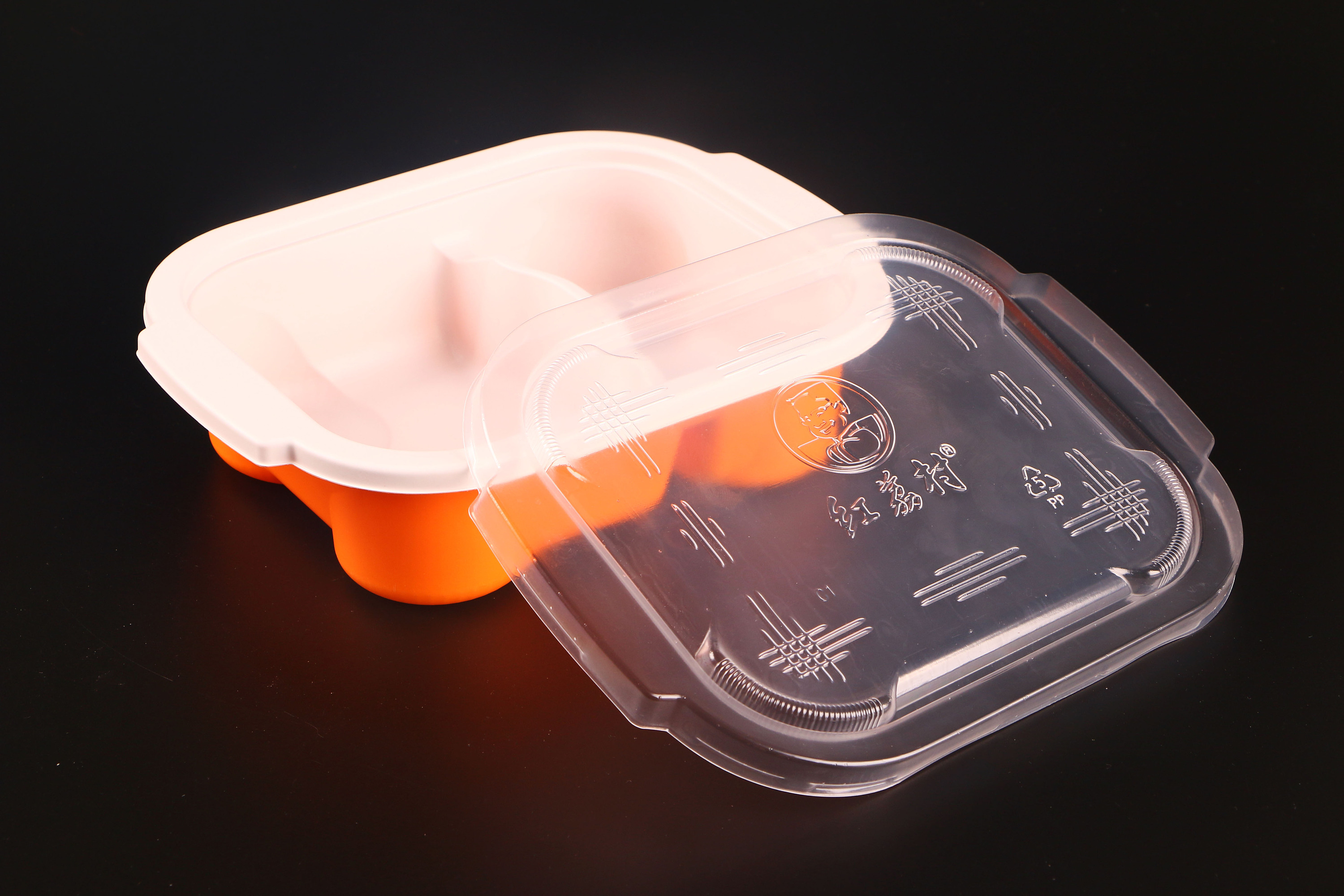 Iittala Jars——简约富有张力的玻璃容器设计 - 普象网