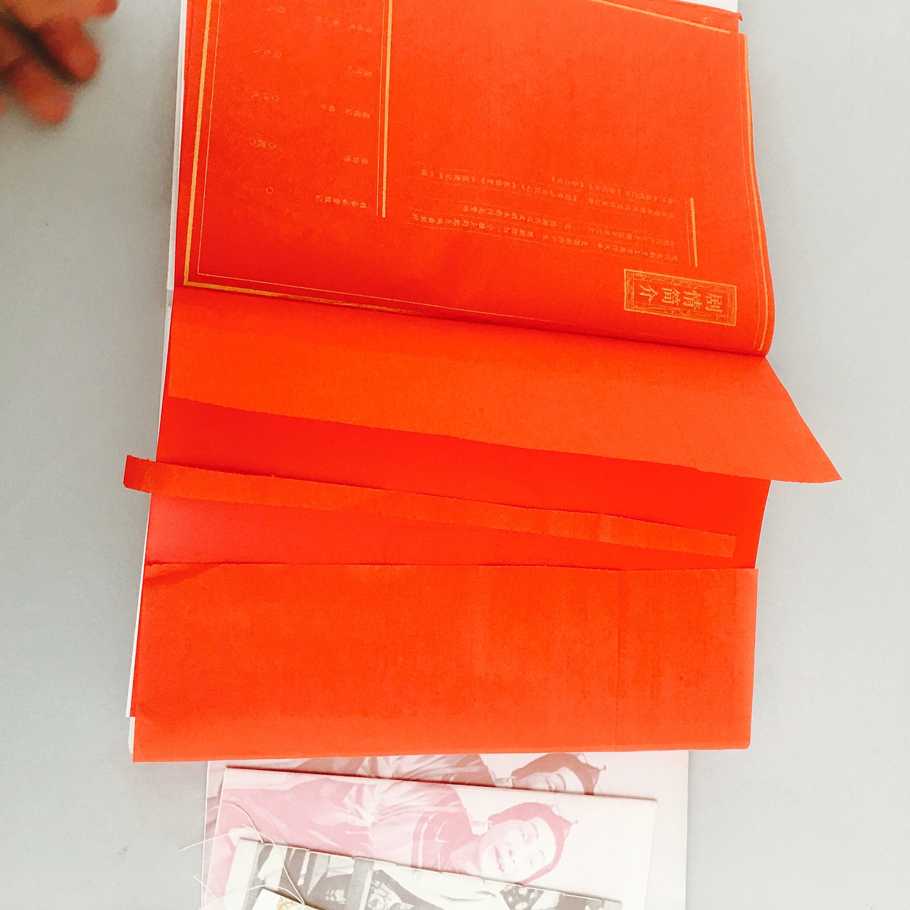 毕设《做大戏》书籍设计（图ZNzk2NzM3NDQ=） - 书籍/画册 - 站酷设计师罗文聪原创素材 - 站酷ZCOOL