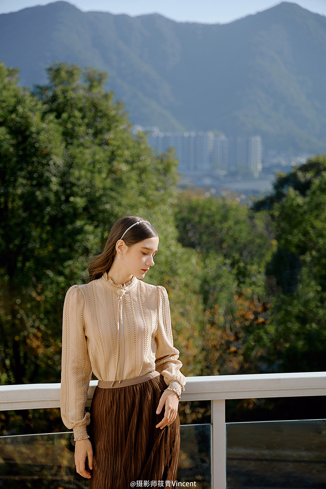 轻淑女装外景拍摄（图ZMjU1MjIxNTE2） - 时尚/艺术摄影 - 站酷设计师摄影师筱青Vincen原创素材 - 站酷ZCOOL
