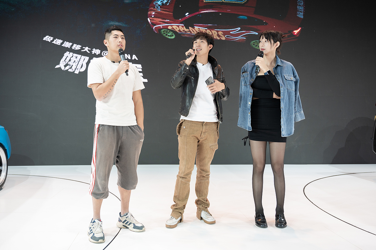 2021广州国际车展（图ZMjgxMDI0MDEy） - 其他摄影 - 站酷设计师塔可夫司机原创素材 - 站酷ZCOOL