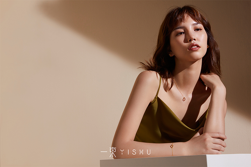 珠宝首饰人物摄影（图ZMjYwODQyNTAw） - 人像摄影 - 站酷设计师爱说话的鱼原创素材 - 站酷ZCOOL