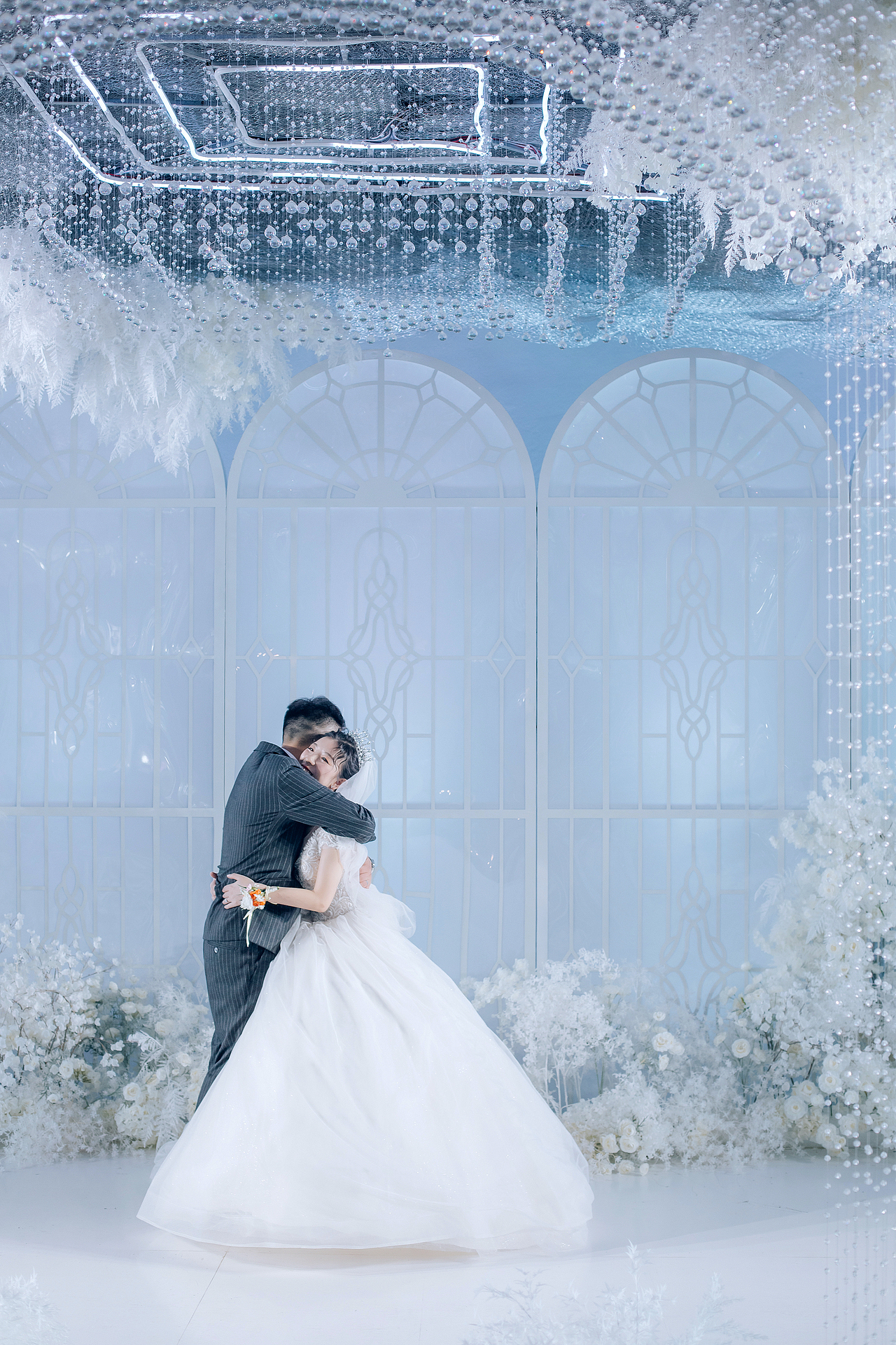 婚礼跟拍作品（图ZMjcwNTIwMDQ4） - 婚礼摄影 - 站酷设计师张十叁婚礼摄影原创素材 - 站酷ZCOOL