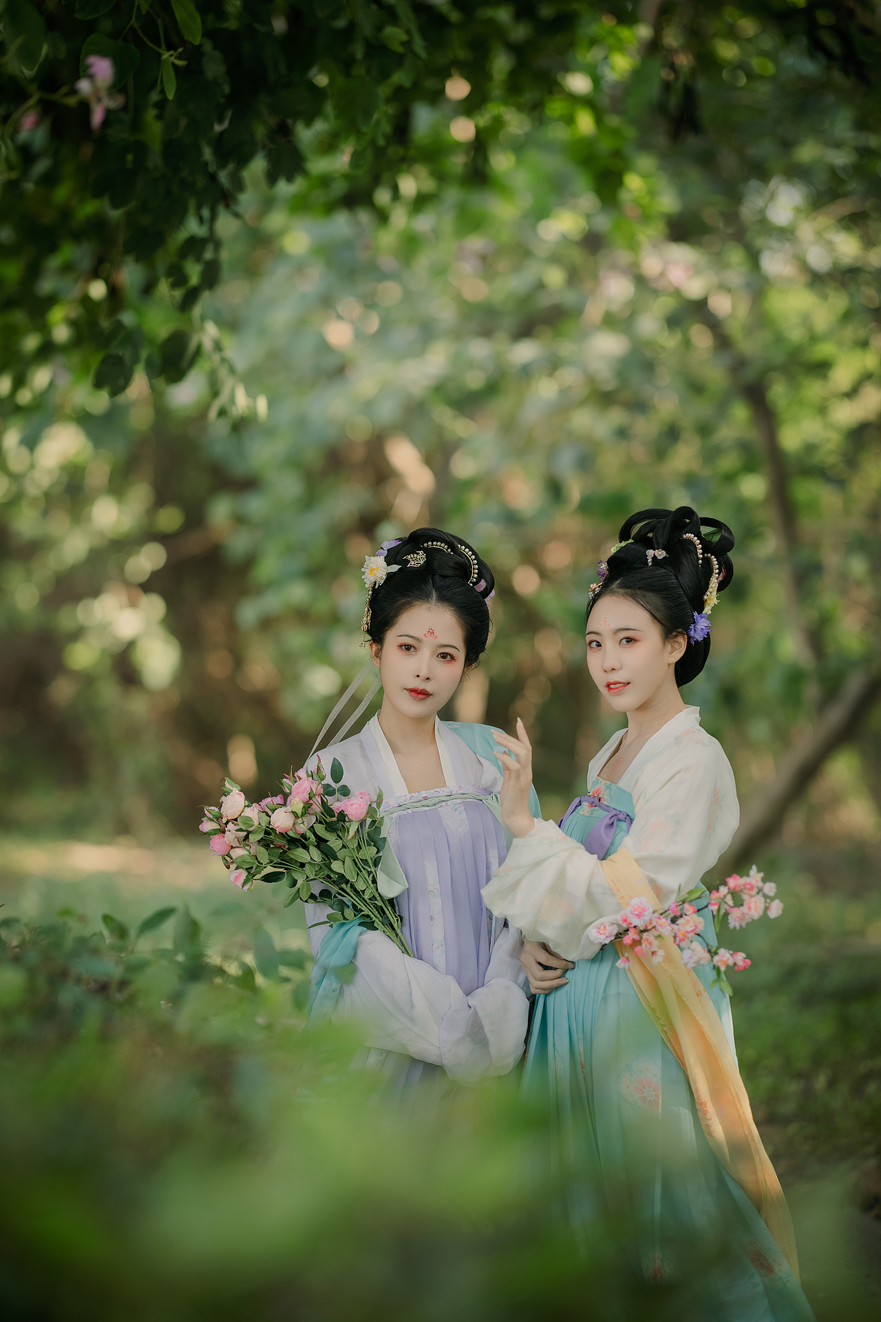 这是你跟闺蜜一起出游的画面吗（图ZMjg4NTExOTYw） - 人像摄影 - 站酷设计师鹿亦原创素材 - 站酷ZCOOL